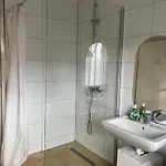 Pension Highway - Buende Carl Diem Strasse 46 Homestay