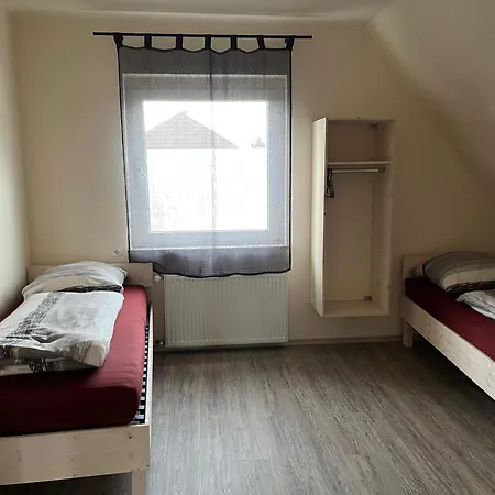 Homestay Pension Highway - Buende Carl Diem Strasse 46 Buende